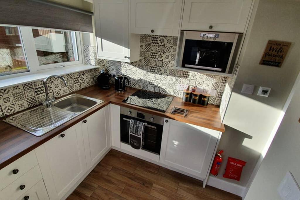 Smart & Stylish Holiday Apartment In The City Centre Ίνβερνες Εξωτερικό φωτογραφία